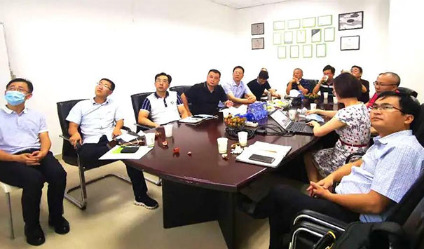 长沙市市场监督管理局副局长金雷一行莅临中检华通威考察调研 长沙市市场监督管理局副局长金雷一行莅临中检华通威考察调研