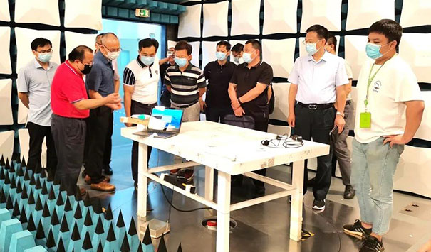 长沙市市场监督管理局副局长金雷一行莅临中检华通威考察调研 长沙市市场监督管理局副局长金雷一行莅临中检华通威考察调研